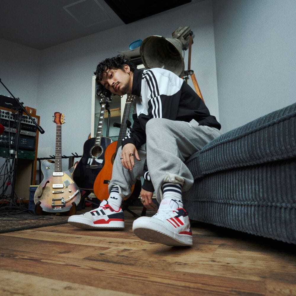 未来のスタイルを再定義するために生まれ変わった adidas