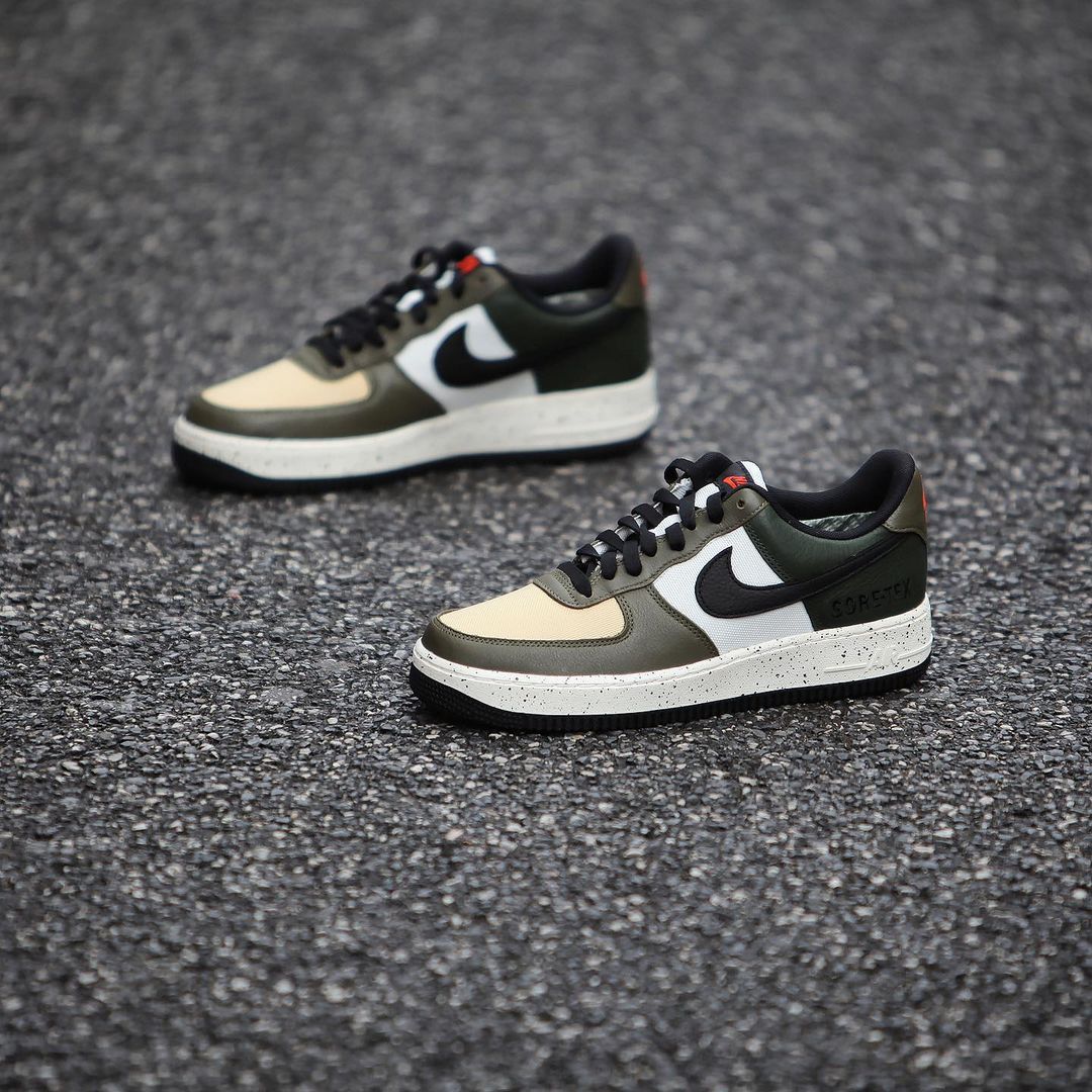 【国内 8/6、8/13 発売予定】ナイキ エア フォース 1 LOW “ゴアテックス” ホワイト/カーキ/ブラウン (NIKE AIR FORCE 1 LOW “Gore-Tex” White/Kahki/Brown) [DM6435-222]