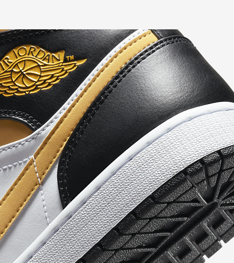 【国内 8/20 発売】ナイキ エア ジョーダン 1 ミッド “ユニバーシティゴールド/ブラック” (NIKE AIR JORDAN 1 MID “University Gold/Black”) [554724-177/554725-177]