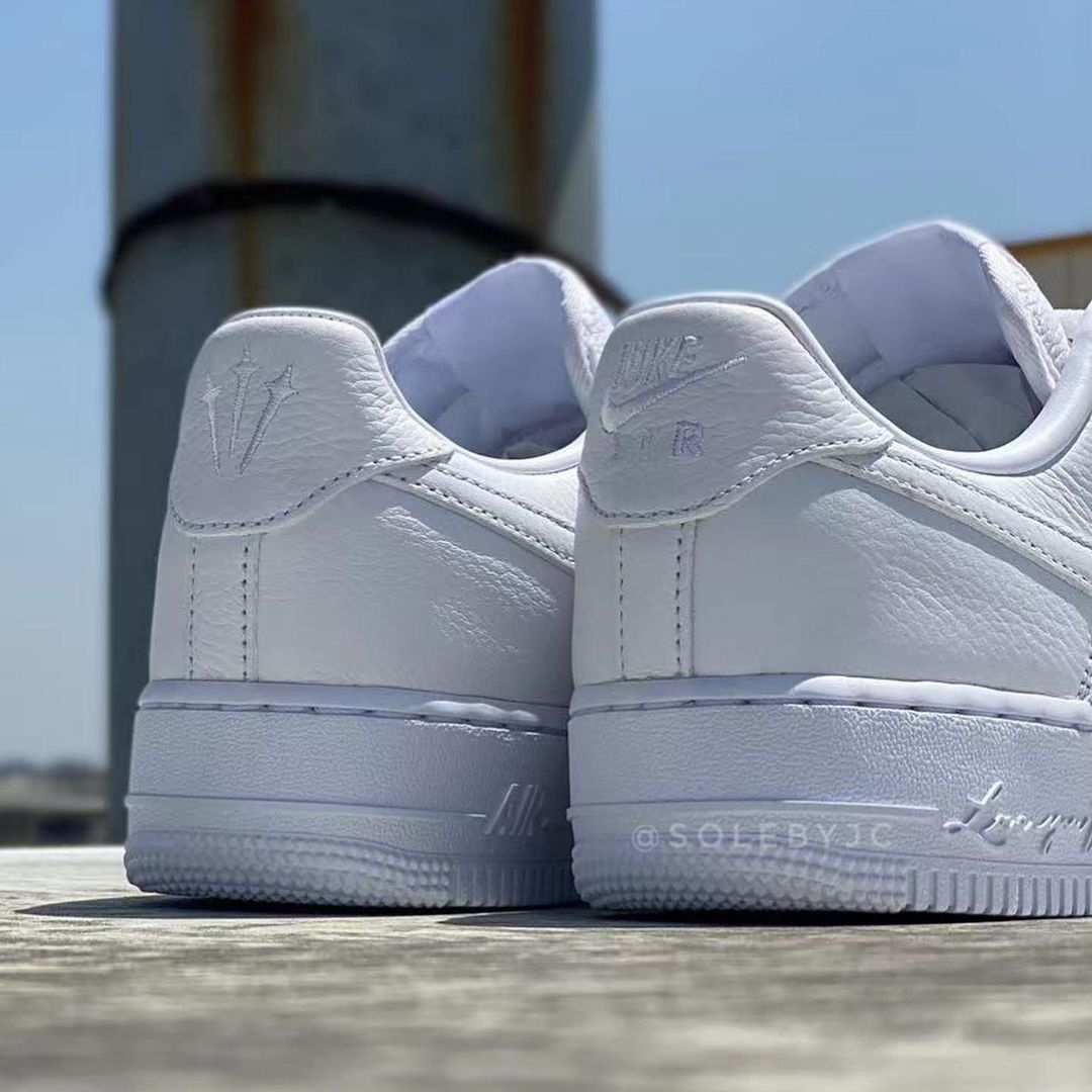 【2024年 リストック】ドレイク × ナイキ エア フォース 1 ロー “サーティファイド ラヴァー ボーイ” (DRAKE x NIKE AIR FORCE 1 LOW “Certified Lover Boy”) [CZ8065-100]
