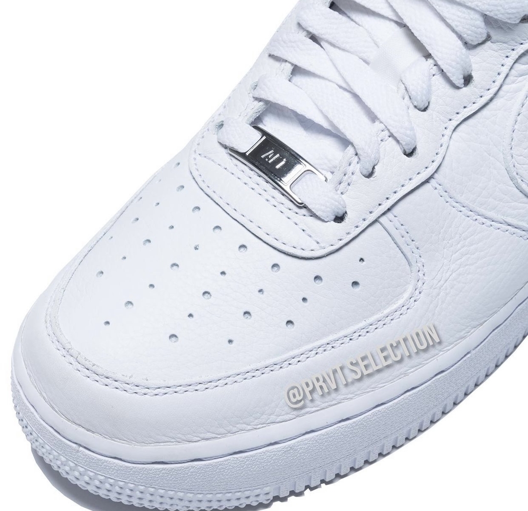 【2023年 11/24 リストック】ドレイク × ナイキ エア フォース 1 ロー “サーティファイド ラヴァー ボーイ” (DRAKE x NIKE AIR FORCE 1 LOW “Certified Lover Boy”) [CZ8065-100]