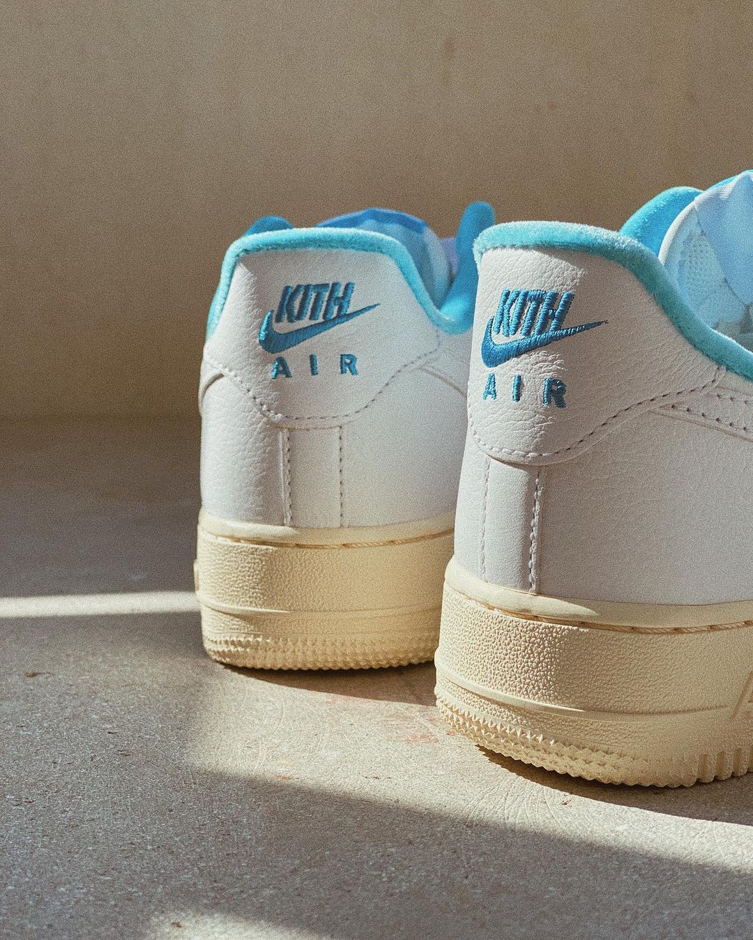 海外 8/20 発売！KITH HAWAII オープニング記念！KITH × NIKE AIR FORCE 1 LOW “Hawaii” (キス ナイキ エア フォース 1 ロー “ハワイ”) [DC9555-100]