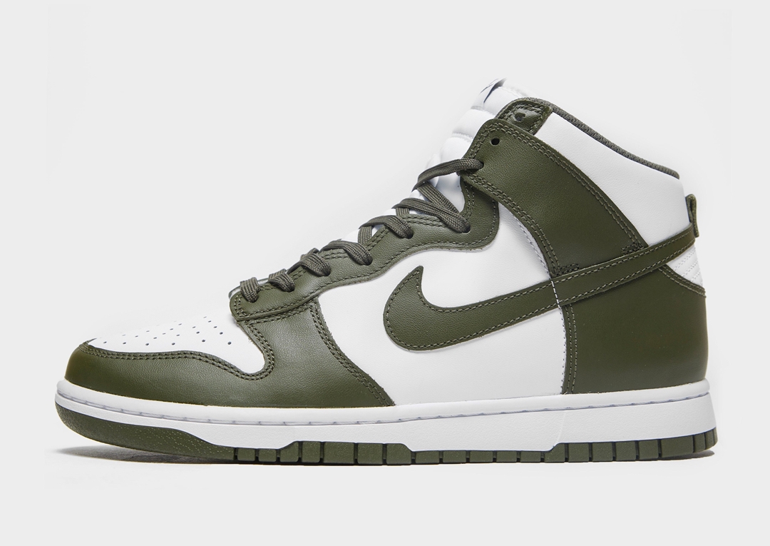 【国内 5/10 発売】ナイキ ダンク ハイ レトロ “ホワイト/カーゴカーキ” (NIKE DUNK HIGH RETRO “White/Cargo Khaki”) [DD1399-107]