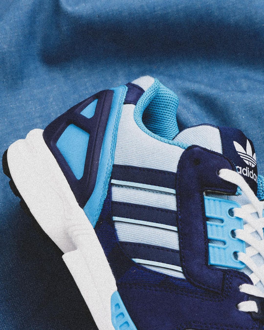 8/28 発売！atmos × adidas Originals ZX 8000/SUPERSTAR “DENIM PACK” (アトモス アディダス オリジナルス スーパースター/ゼットエックス “デニムパック”) [GW3470/GW3502]