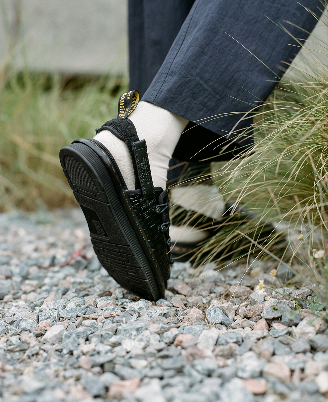 Dr. Martens × SUICOKE コラボサンダルが8/28 発売 (ドクターマーチン スイコック)