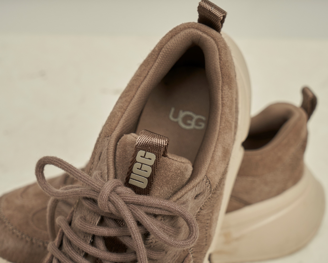 UGG × emmi コラボニューモデルCalle Laceが8/27 発売 (アグ エミ)