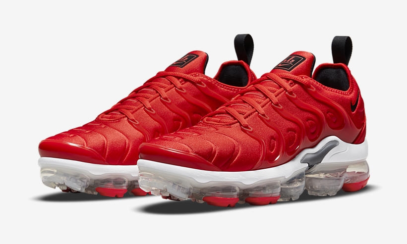 ナイキ エア ヴェイパーマックス プラス “チリレッド/ブラック/ホワイト” (NIKE AIR VAPORMAX PLUS “Chile Red/Black/White”) [DO1160-600]