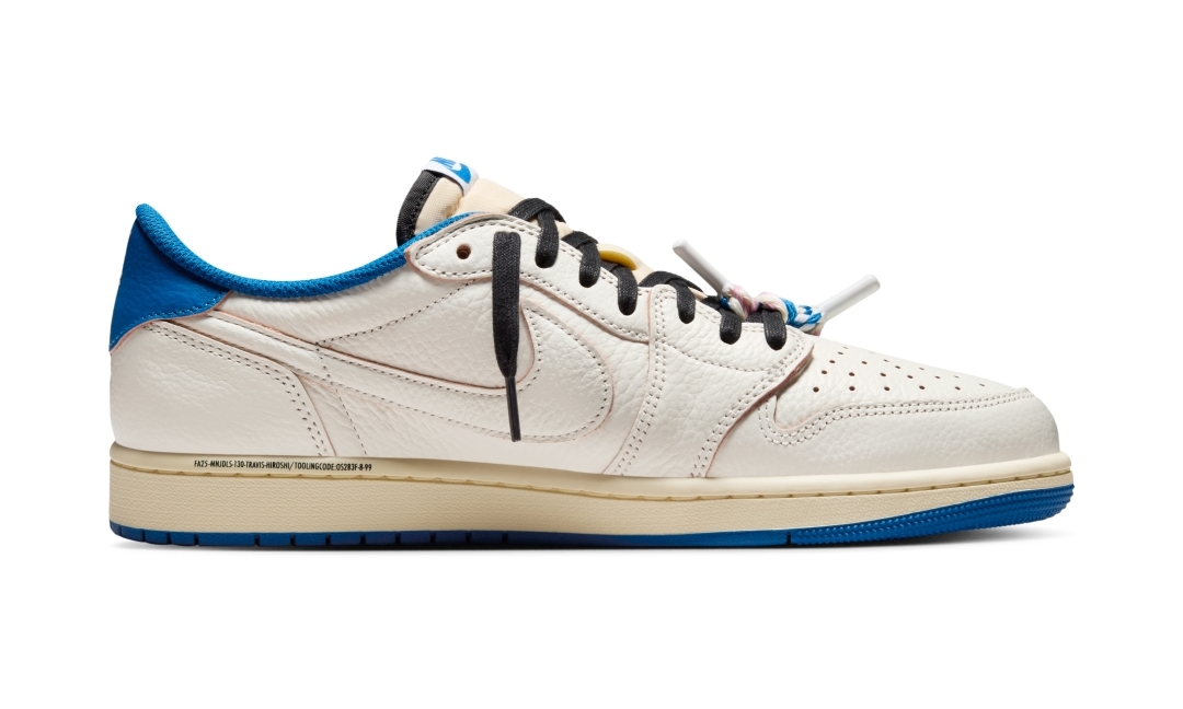 【国内 2025年 11/8 発売予定】FRAGMENT × Travis Scott × NIKE AIR JORDAN 1 OG LOW “Sail/Military Blue” (フラグメント トラヴィス・スコット ナイキ エア ジョーダン 1 OG ロー “セイル/ミリタリーブルー”) [DM7866-104]