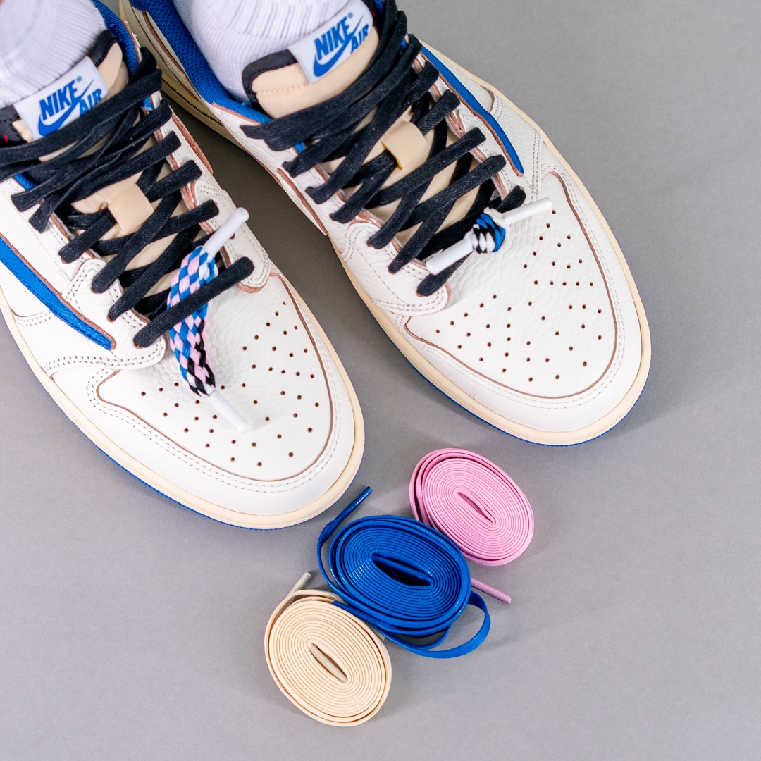 【2025年 9/20 発売予定】FRAGMENT × Travis Scott × NIKE AIR JORDAN 1 OG LOW “Sail/Military Blue” (フラグメント トラヴィス・スコット ナイキ エア ジョーダン 1 OG ロー “セイル/ミリタリーブルー”) [DM7866-104]