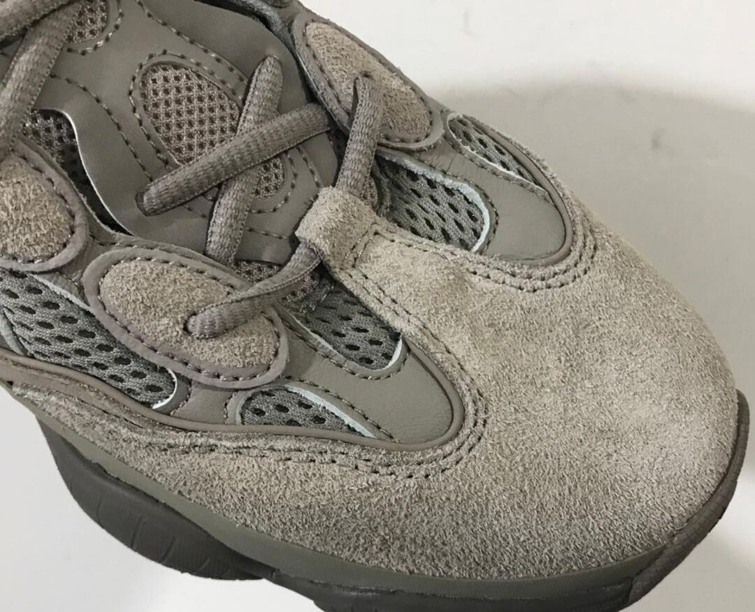 【国内 12/4 発売】アディダス オリジナルス イージー 500 “アッシュグレー” (adidas Originals YEEZY 500 “Ash Grey”) [GX3607]