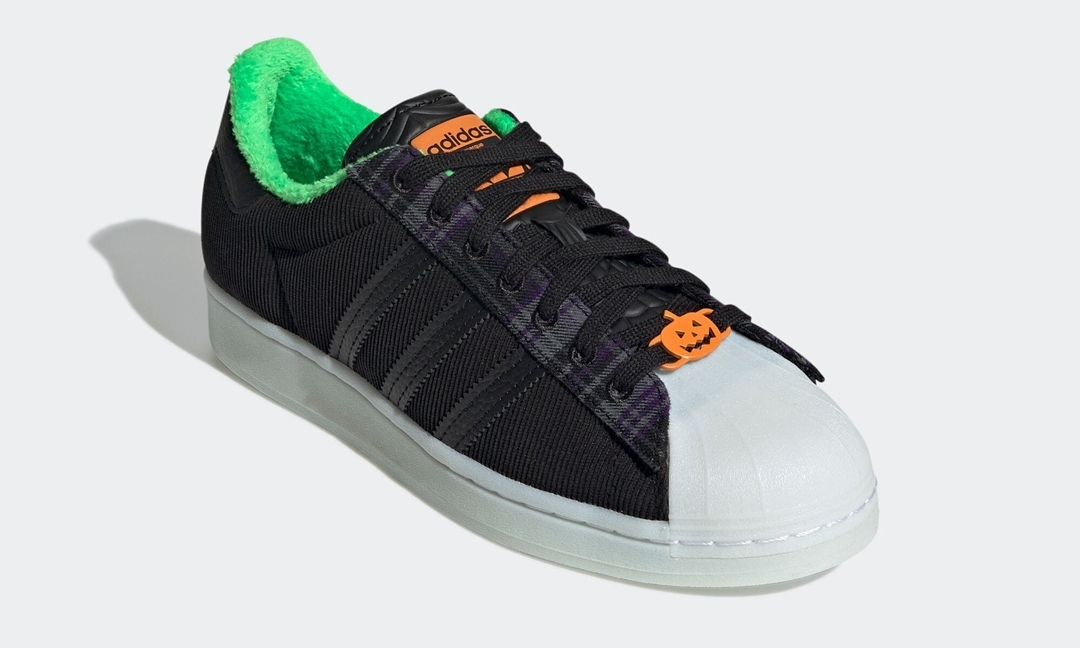 10月 発売予定！アディダス オリジナルス スーパースター “ハロウィン 2021/ブラック” (adidas Originals SUPERSTAR “Halloween 2021/Black”) [H00215]