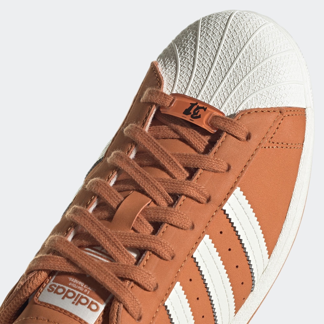 【10/15 発売】アディダス オリジナルス スーパースター “ハロウィン 2021/オレンジ” (adidas Originals SUPERSTAR “Halloween 2021/Orange”) [GW8847]