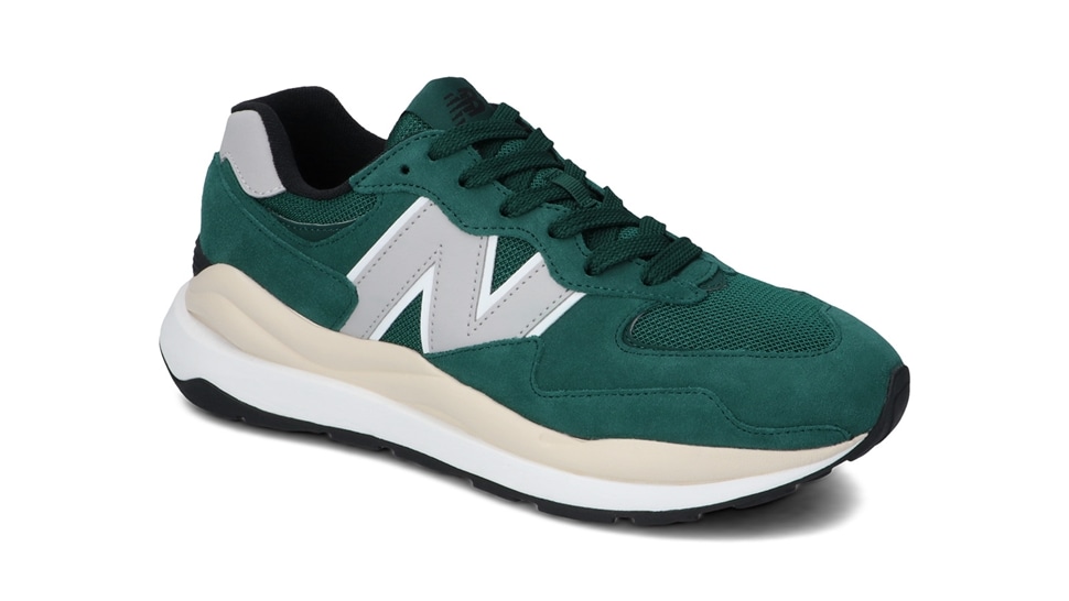 ヴィンテージカラーで風合いのあるスエード/メッシュアッパーをシーズナルに彩ったニューカラー New Balance M5740 HL1/HR1 (ニューバランス)