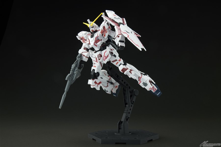 NKE SB × HG「ユニコーンガンダム」＆「バンシィ」（デストロイモード）コラボガンプラが9/24～9/30 抽選販売 (ナイキ SB)