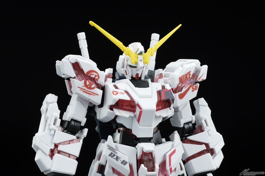 NKE SB × HG「ユニコーンガンダム」＆「バンシィ」（デストロイモード）コラボガンプラが9/24～9/30 抽選販売 (ナイキ SB)