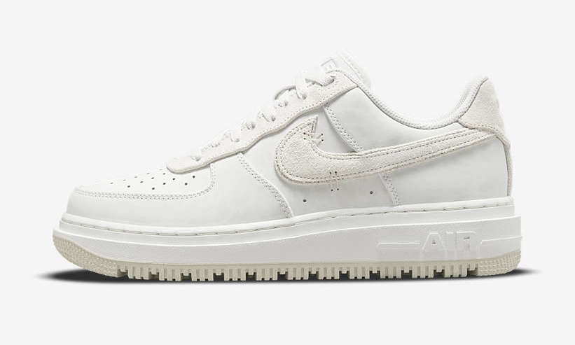 【国内 2022/2/2 発売】ナイキ エア フォース 1 ロー リュクス “サミットホワイト” (NIKE AIR FORCE 1 LOW LUXE “Summit White”) [DD9605-100]