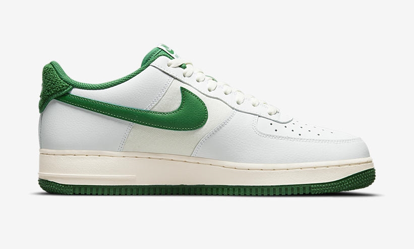 海外発売！ナイキ エア フォース 1 07 ロー “ホワイト/パイングリーン” (NIKE AIR FORCE 1 07 LOW “White/Pine Green”) [DO5220-131]