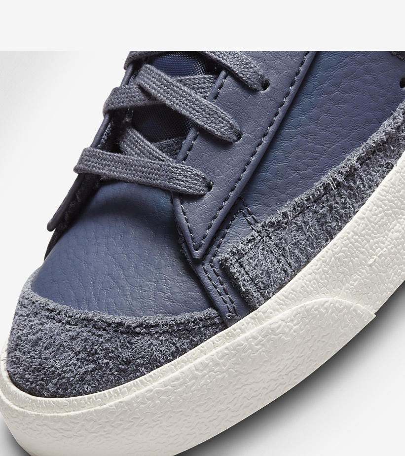 ナイキ ブレーザー ミッド 77 ビンテージ “ダークネイビー” (NIKE BLAZER MID 77 VINTAGE “Dark Navy”) [BQ6806-401]