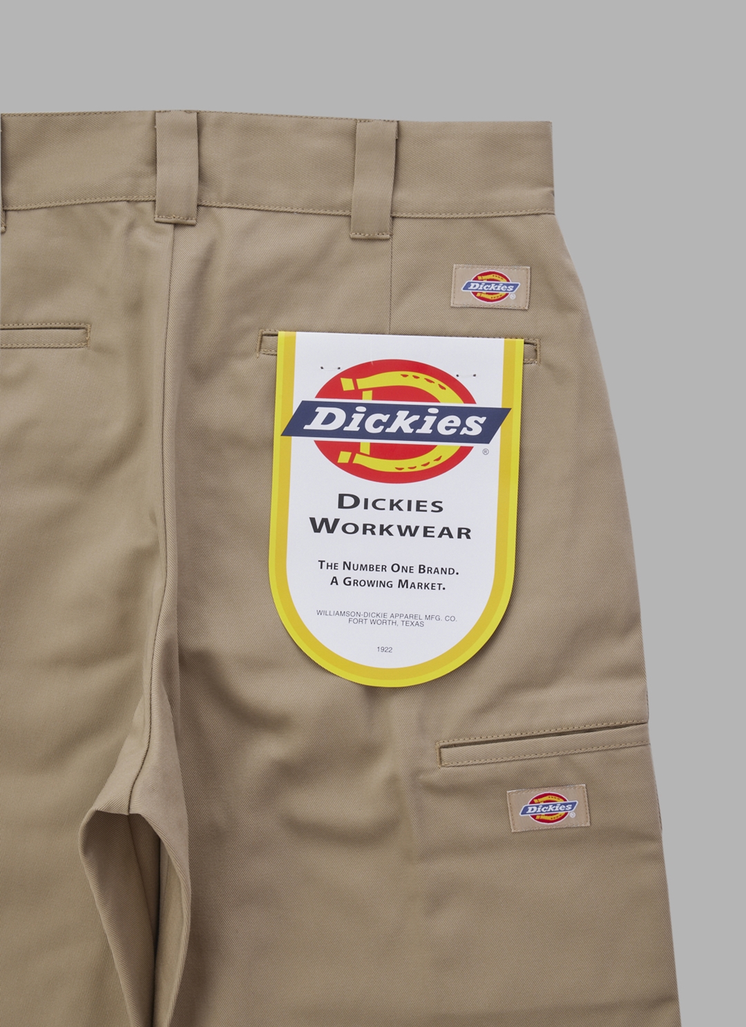 KING-MASA氏によって設⽴されたALWAYS OUT OF STOCK × Dickies コラボパンツが10/9から順次発売 (オールウェイズ アウト オブ ストック/ディッキーズ)