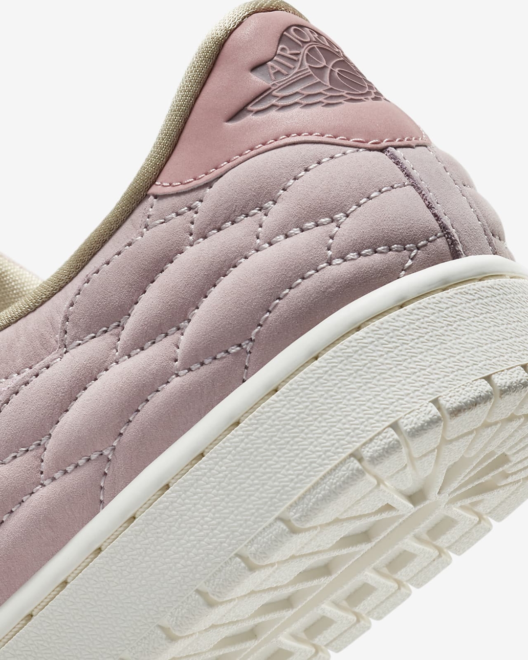 海外発売！ナイキ エア ジョーダン 1 センター コート “オックスフォードピンク/ライトアイボリー” (NIKE AIR JORDAN 1 CENTRE COURT “Oxford Pink/Light Ivory”) [DO7444-621]