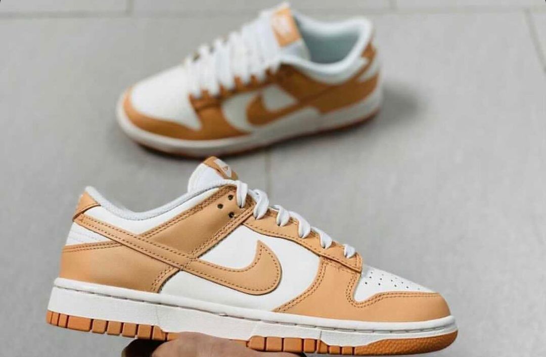 【国内 12/18 発売】ナイキ ウィメンズ ダンク ロー “セイル/ハーベストムーン” (NIKE WMNS DUNK LOW “Sail/Harvest Moon”) [DD1503-114]