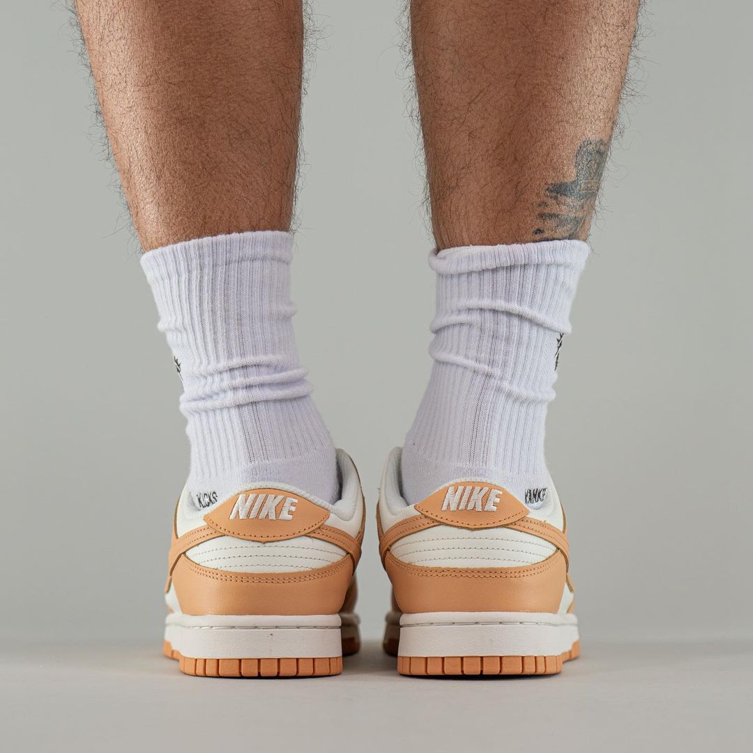 【国内 12/18 発売】ナイキ ウィメンズ ダンク ロー “セイル/ハーベストムーン” (NIKE WMNS DUNK LOW “Sail/Harvest Moon”) [DD1503-114]