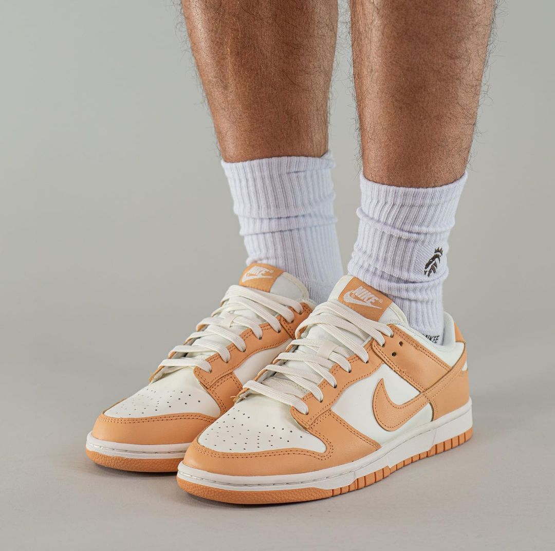 【国内 12/18 発売】ナイキ ウィメンズ ダンク ロー “セイル/ハーベストムーン” (NIKE WMNS DUNK LOW “Sail/Harvest Moon”) [DD1503-114]