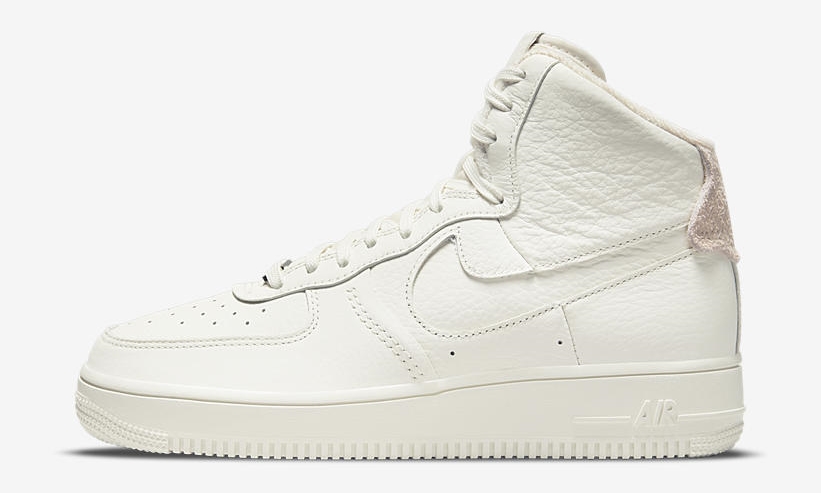 【国内 1/6 発売】ナイキ ウィメンズ エア フォース 1 ハイ ストラップレス “セイル” (NIKE WMNS AIR FORCE 1 HIGH STRAPLESS “Sail”) [DC3590-102]