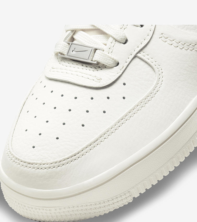 【国内 1/6 発売】ナイキ ウィメンズ エア フォース 1 ハイ ストラップレス “セイル” (NIKE WMNS AIR FORCE 1 HIGH STRAPLESS “Sail”) [DC3590-102]