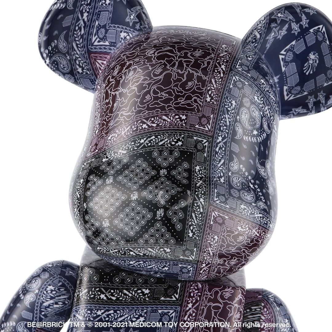 10/30 発売！A BATHING APE BLACK x BE@RBRICK BANDANA 100%&400%/1000% (ア ベイシング エイプ ブラック ベアブリック)