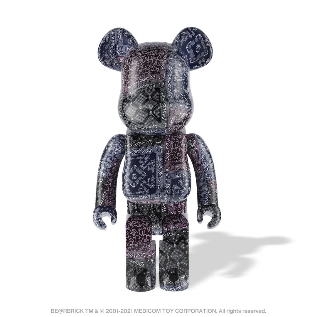 10/30 発売！A BATHING APE BLACK x BE@RBRICK BANDANA 100%&400%/1000% (ア ベイシング エイプ ブラック ベアブリック)