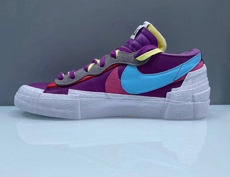 【国内 11/26、11/27、12/9、12/10 発売】sacai x KAWS × NIKE BLAZER LOW (サカイ カウズ ナイキ ブレーザー ロー) [DM7901-400/DM7901-500/DM7901-600]