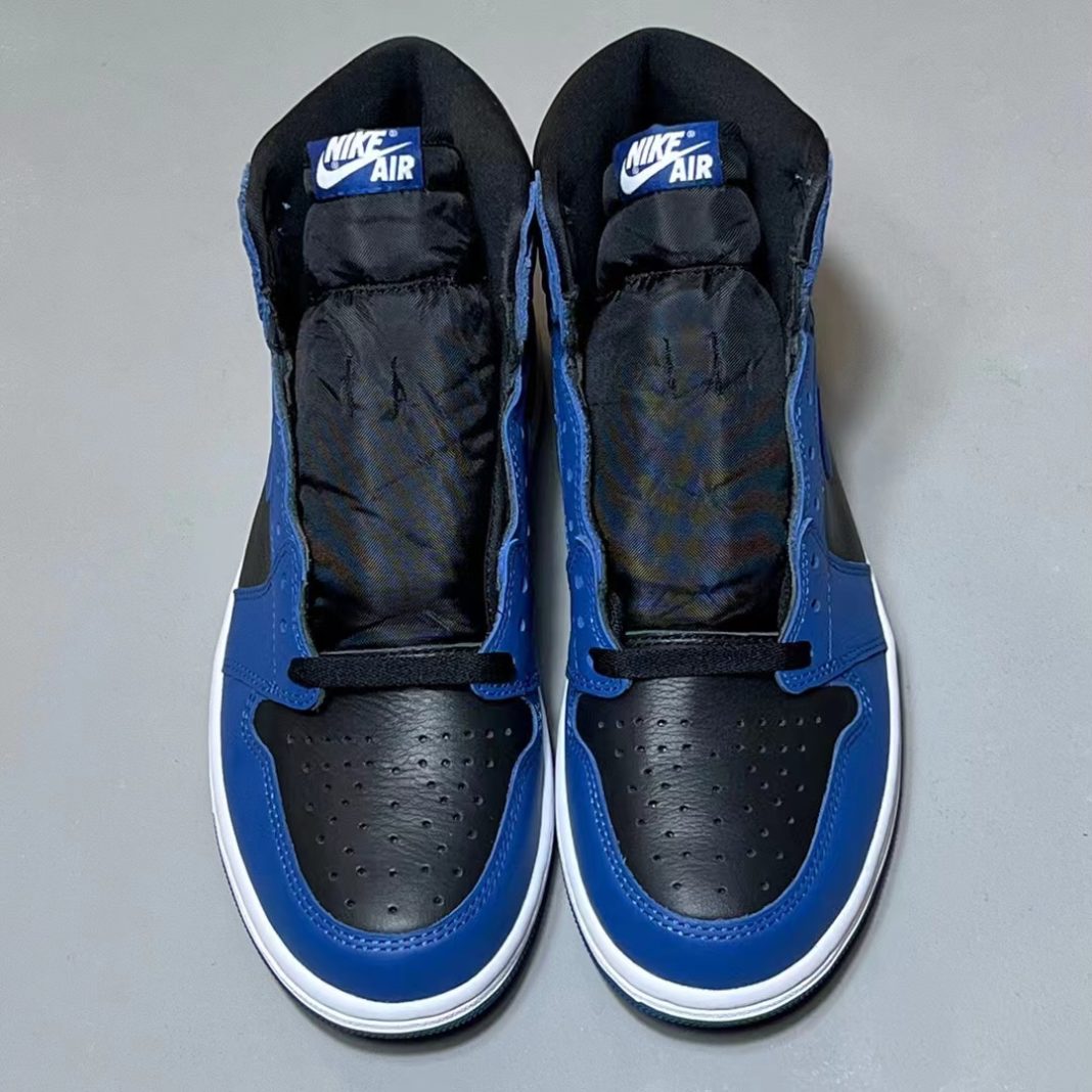 【国内 2/5 発売】ナイキ エア ジョーダン 1 レトロ ハイ OG “ダークマリーナブルー” (NIKE AIR JORDAN 1 RETRO HIGH OG “Dark Marina Blue”) [555088-404]