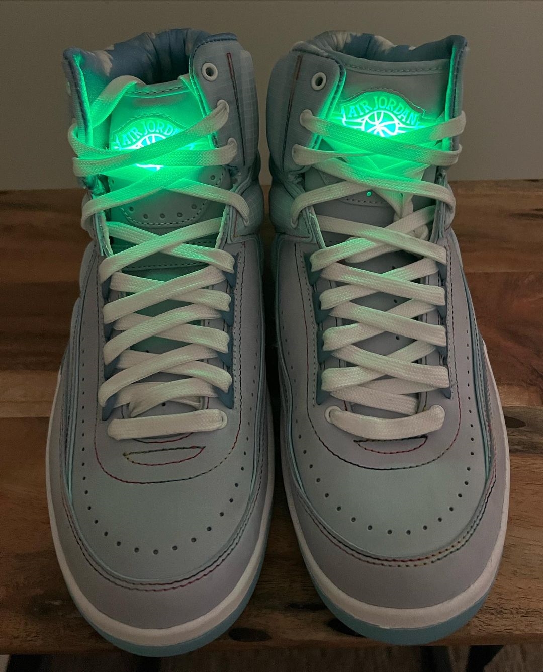 【国内 9/15 発売】J Balvin x NIKE AIR JORDAN 2 “Glow/GID” (J.バルヴィン ナイキ エア ジョーダン 2) [DQ7691-419]