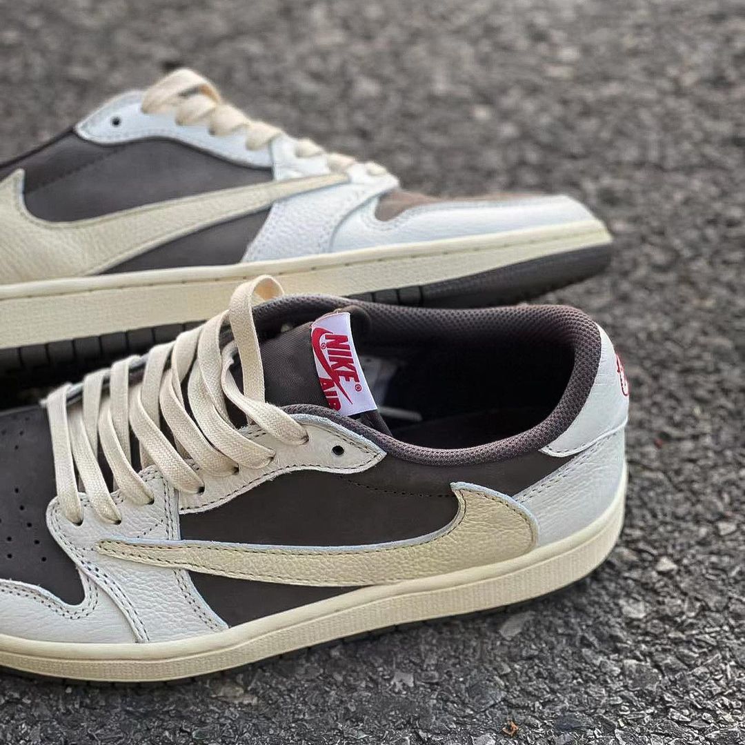 【国内 7/21 発売】トラビス・スコット × ナイキ エア ジョーダン 1 ロー OG “リバースモカ” (TRAVIS SCOTT NIKE AIR JORDAN 1 LOW OG “Reverse Mocha”) [DM7866-162]