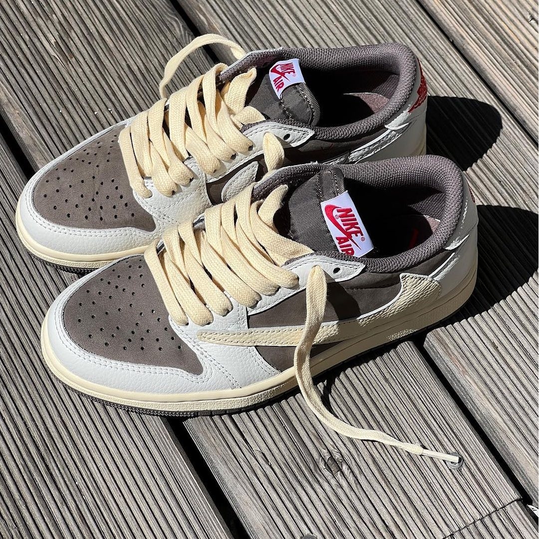 【国内 7/21 発売】トラビス・スコット × ナイキ エア ジョーダン 1 ロー OG “リバースモカ” (TRAVIS SCOTT NIKE AIR JORDAN 1 LOW OG “Reverse Mocha”) [DM7866-162]