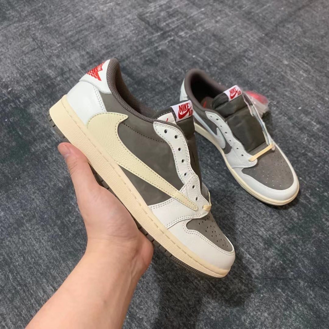 【国内 7/21 発売】トラビス・スコット × ナイキ エア ジョーダン 1 ロー OG “リバースモカ” (TRAVIS SCOTT NIKE AIR JORDAN 1 LOW OG “Reverse Mocha”) [DM7866-162]