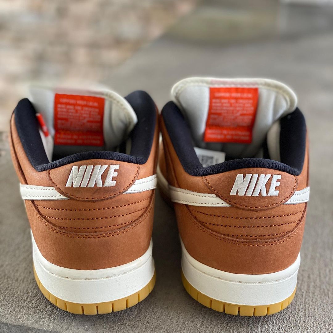 nike sb dunk low pro iso dark russet  10