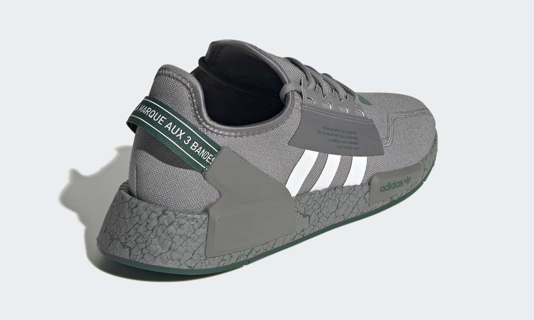 adidas Originals NMD_R1 V2 “Grey Three/Collegiate Green” (アディダス オリジナルス エヌ エム ディー ブイツー “グレースリー/カレッジグリーン”) [GZ6551]