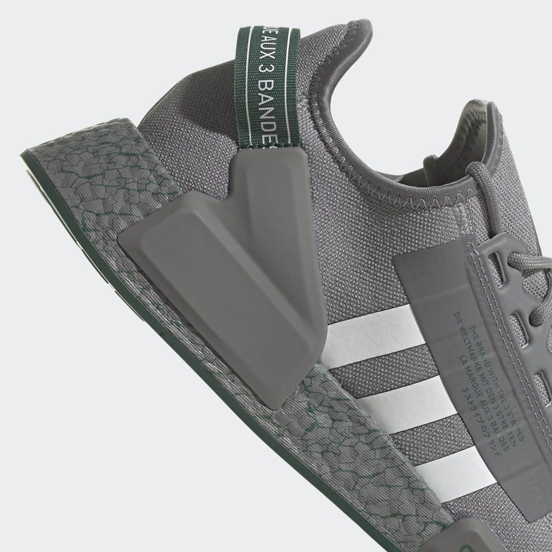 adidas Originals NMD_R1 V2 “Grey Three/Collegiate Green” (アディダス オリジナルス エヌ エム ディー ブイツー “グレースリー/カレッジグリーン”) [GZ6551]