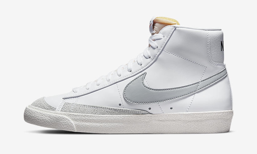 ナイキ ブレーザー ミッド 77 ビンテージ “ホワイト/ブラック/グレー” (NIKE BLAZER MID 77 VINTAGE “White/Black/Grey”) [BQ6806-114]