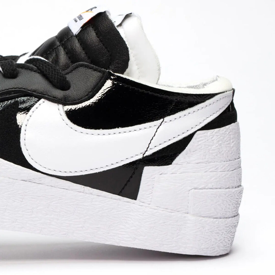 【国内 3/31 発売】sacai x NIKE BLAZER LOW PATENT “Black/White” (サカイ ナイキ ブレーザー ロー パテント) [DM6443-001/DM6443-100]