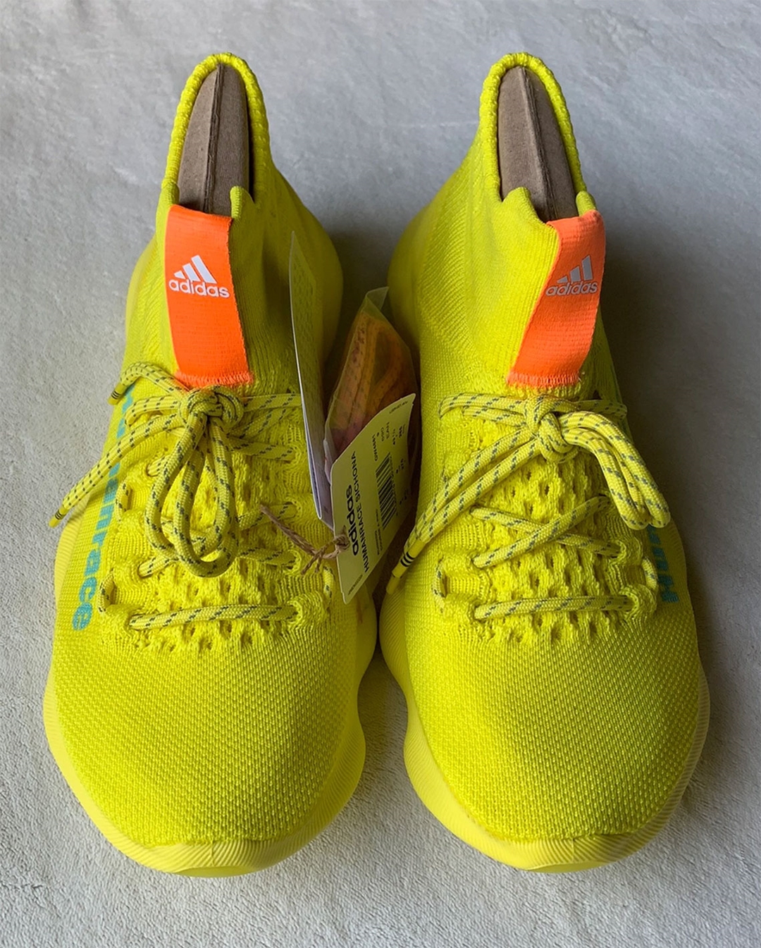 11/30 発売予定！Pharrell Williams x adidas Originals “Human Race Sichona/Shock Yellow” (ファレル・ウィリアムス アディダス オリジナルス “ヒューマンレース/ショックイエロー”) [GW4881]