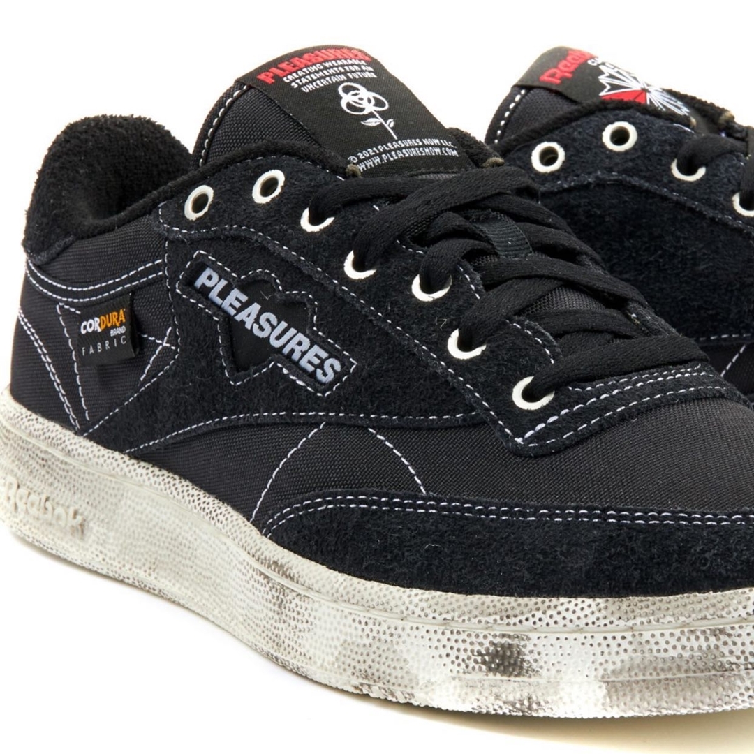 12/2 発売！PLEASURES x REEBOK CLUB C 85 “Black” (プレジャーズ リーボック クラブ C “ブラック”)