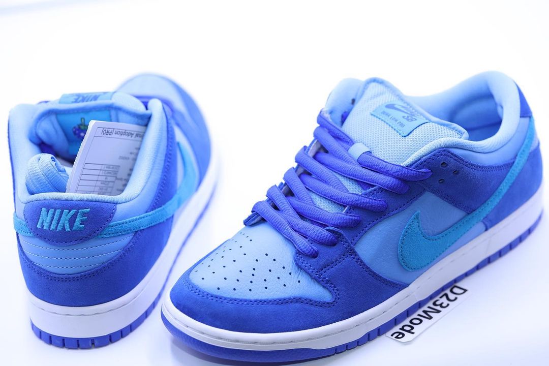 290cmNike SB Dunk Low Blue Raspberryブルーラズベリー