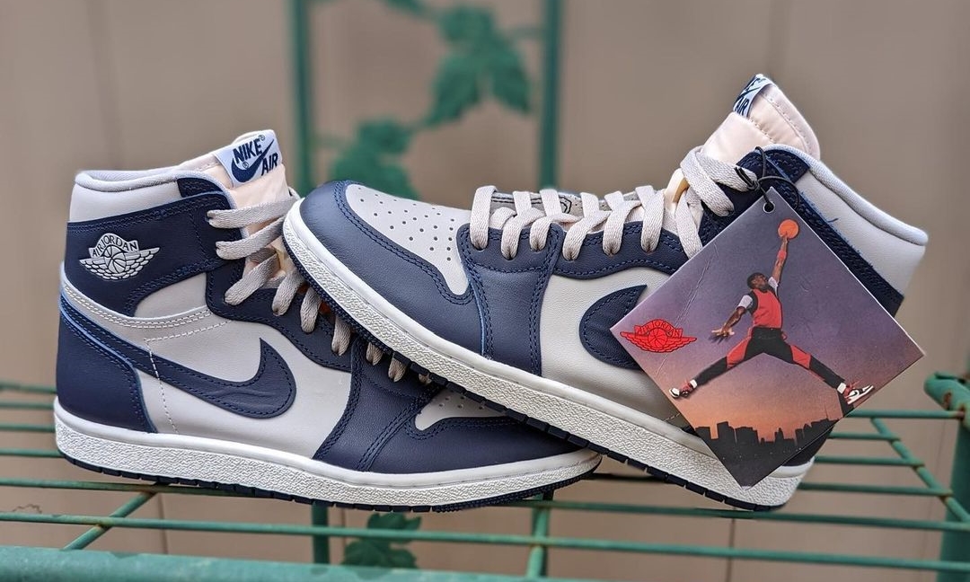 【国内 2/16 発売】ナイキ エア ジョーダン 1 ハイ 85 “ジョージタウン” (NIKE AIR JORDAN 1 HIGH 85 “Georgetown”) [BQ4422-400]