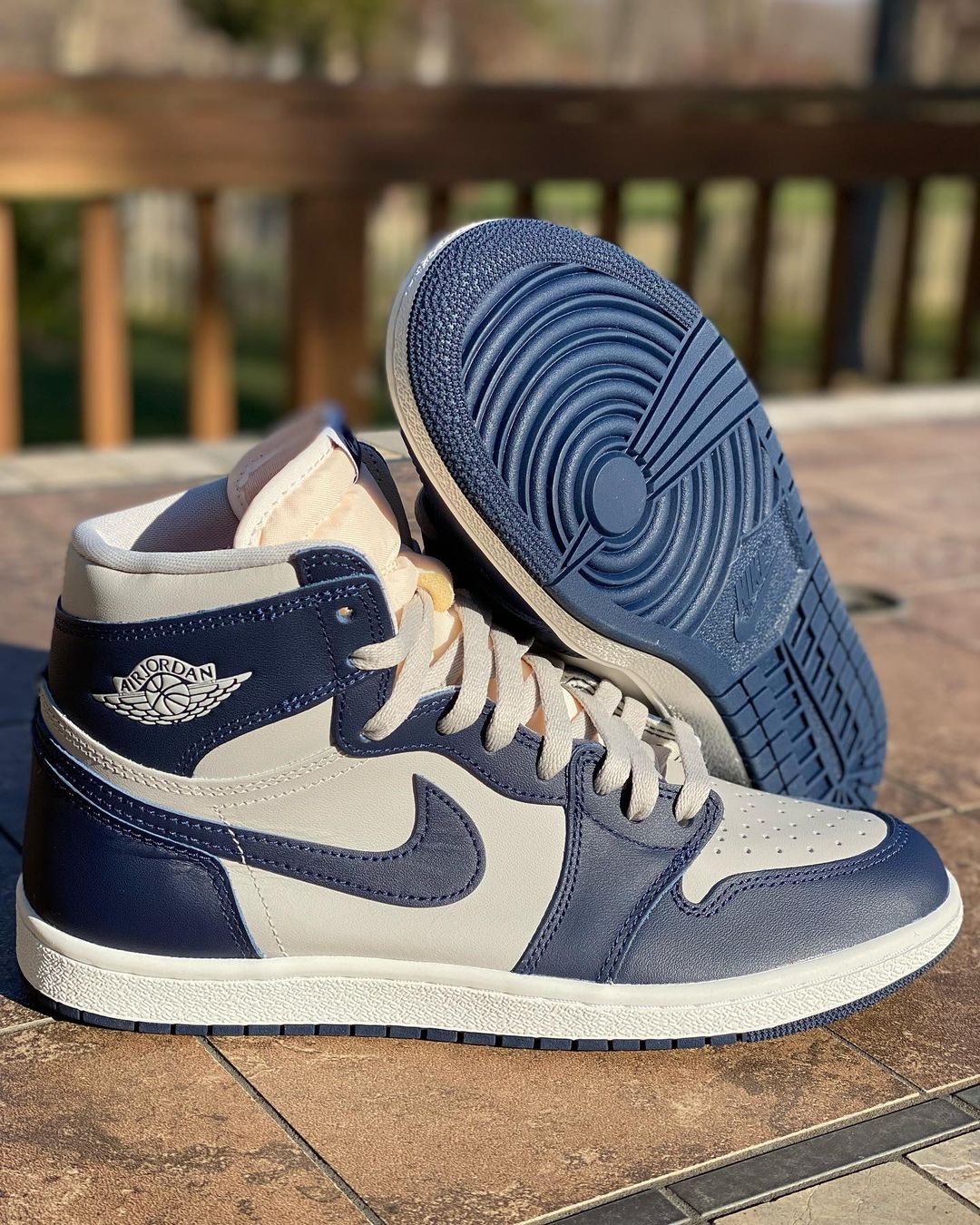 【国内 2/16 発売】ナイキ エア ジョーダン 1 ハイ 85 “ジョージタウン” (NIKE AIR JORDAN 1 HIGH 85 “Georgetown”) [BQ4422-400]