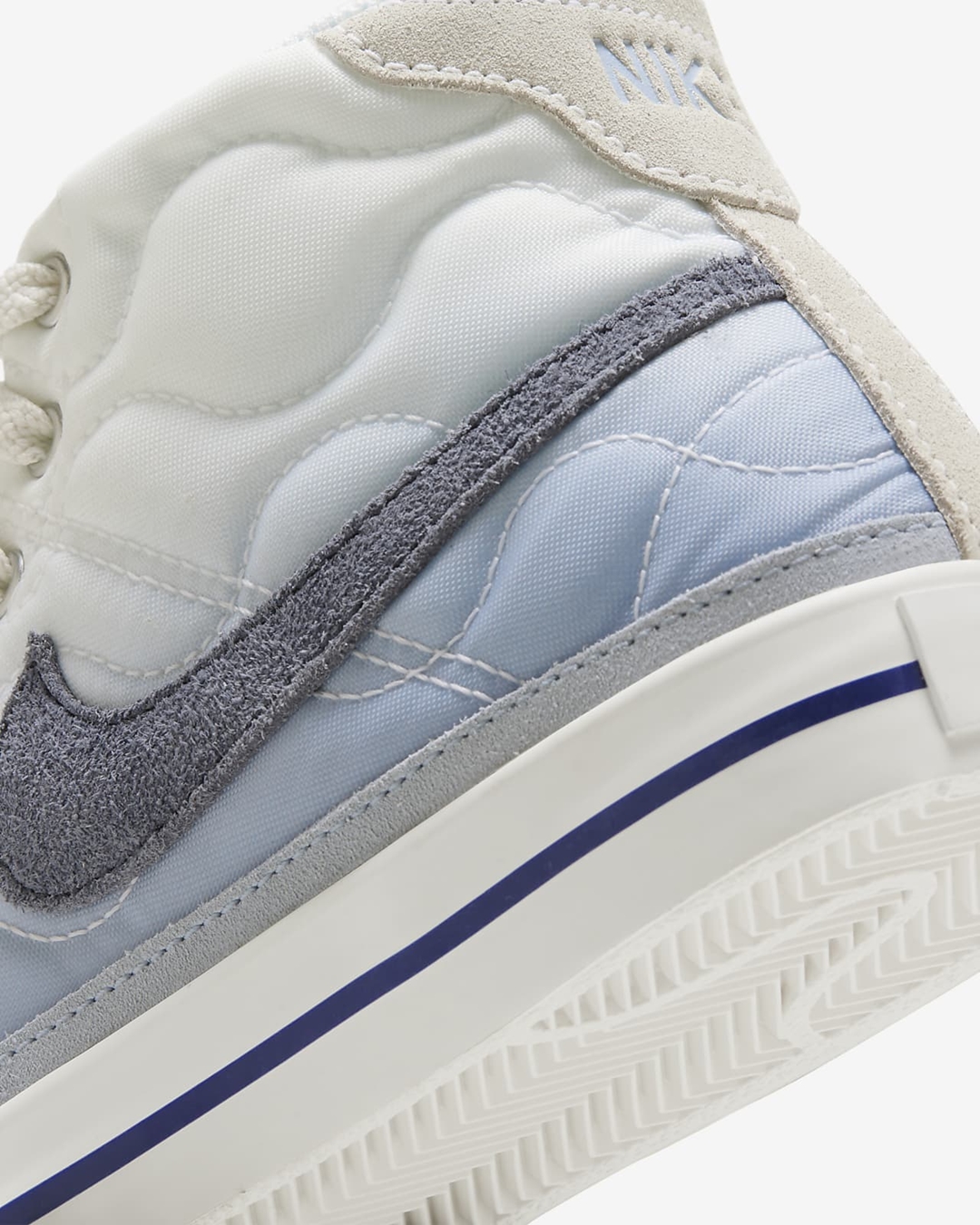 ナイキ ウィメンズ コート レガシー ミッド “マウンテンホワイト/ライトオードナンスブルー” (NIKE WMNS COURT LEGACY MID “Mountain White/Light Ordnance Blue”) [DO2340-914]