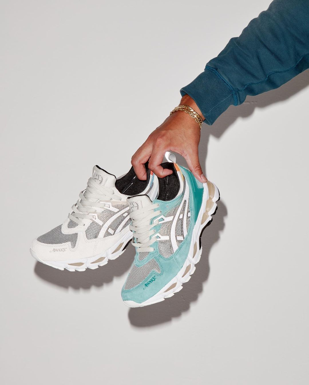 国内 12/10 発売！Awake NY × ASICS GEL-KAYANO TRAINER 21 (アウェイク アシックス ゲルカヤノ トレーナー 21) [1201A459-020]