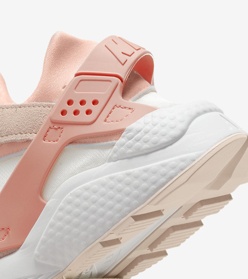 2021/22年 発売予定！ナイキ エア ハラチ MN “サミットホワイト/ライトマダールート” (NIKE AIR HUARACHE MN “Summit White/Light Madder Root”) [DR7874-100]